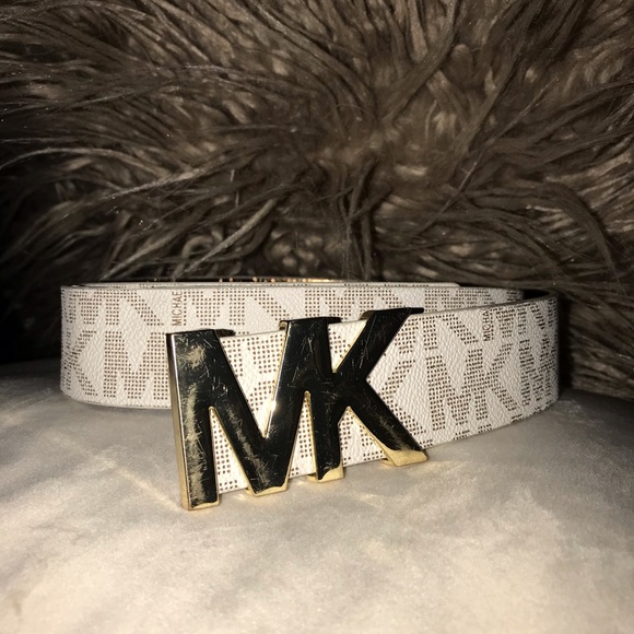 Michael Kors Accessories - SOLD 🔥Michael Kors belt MK!!